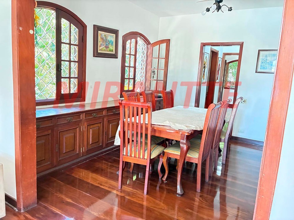 Casa terrea de 238m² em Vila Albertina