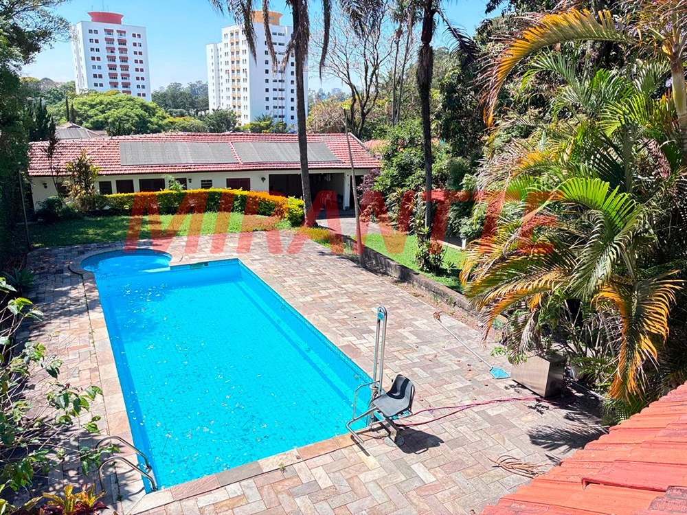 Casa terrea de 238m² em Vila Albertina