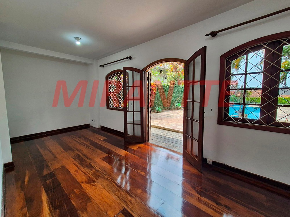 Casa terrea de 238m² em Vila Albertina