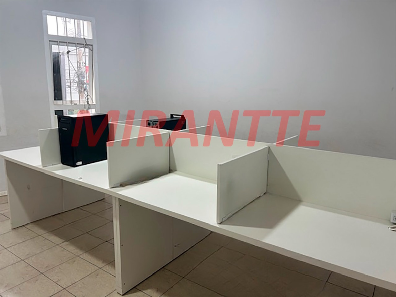 Comercial de 180m² em Santana