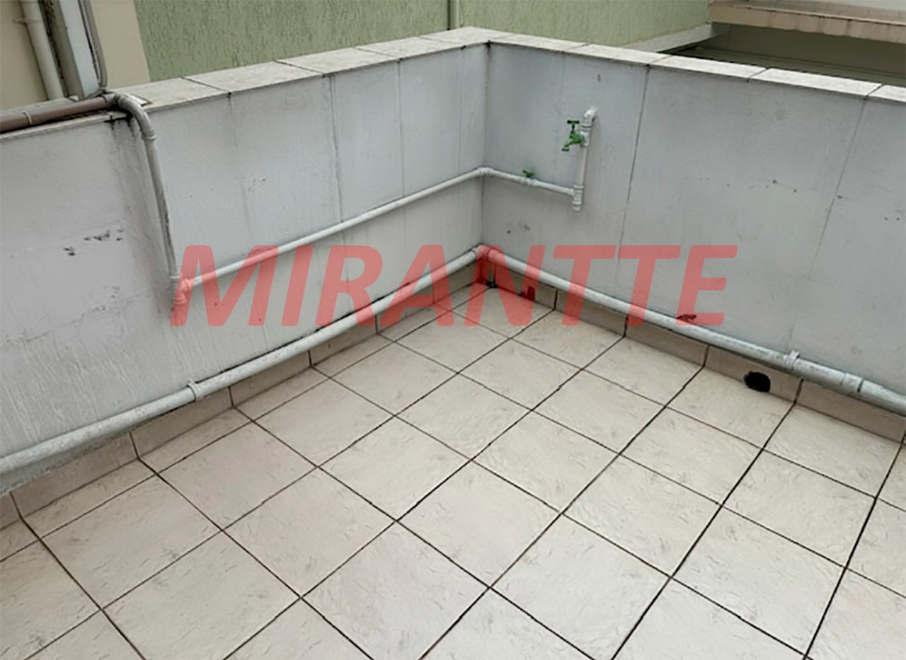 Comercial de 180m² em Santana