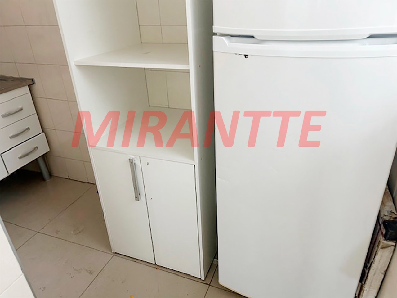 Comercial de 180m² em Santana