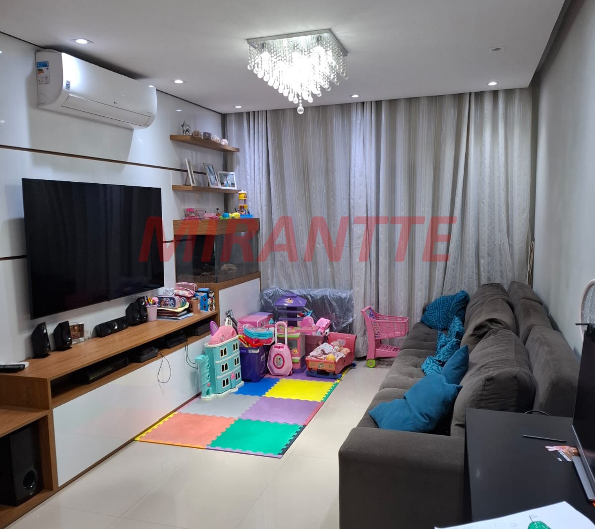Sobrado de 135m² com 3 quartos em Vila Sabrina