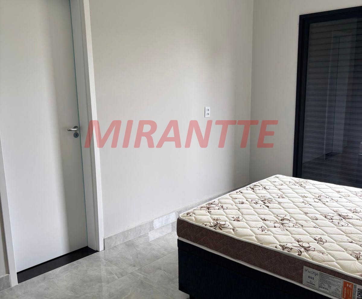 Cond. fechado de 174m² com 4 quartos em Ninho Verde II