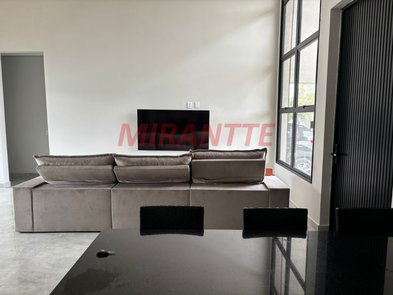 Cond. fechado de 174m² com 4 quartos em Ninho Verde II