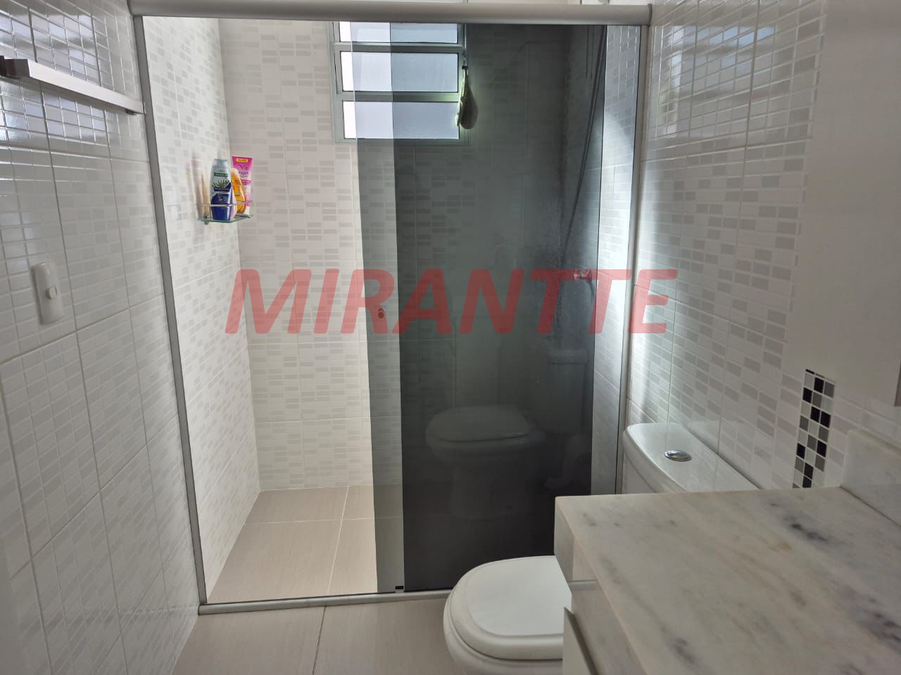 Cond. fechado de 235m² com 3 quartos em Condomínio Reserva da Serra