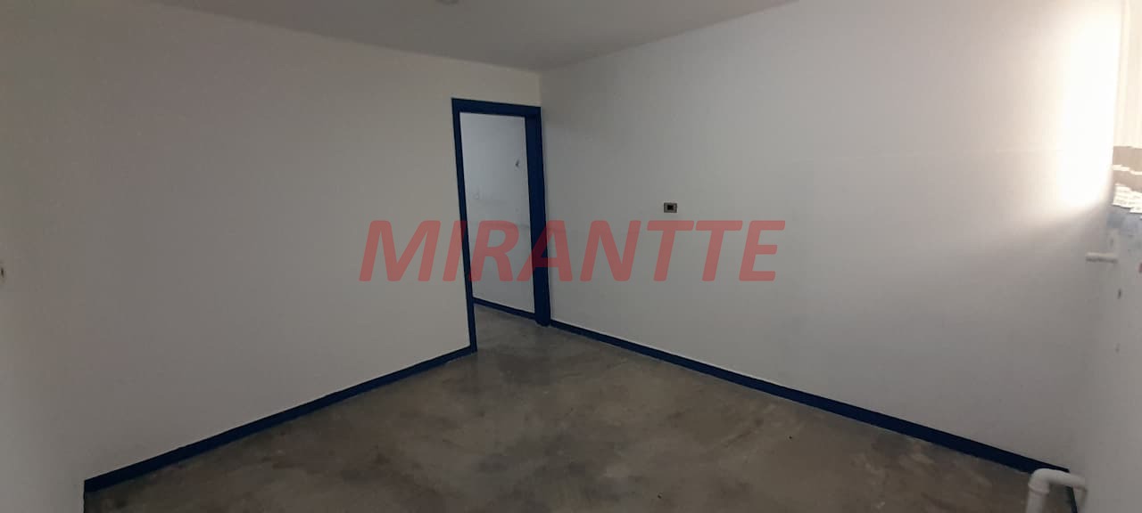 Casa terrea de 700m² com 3 quartos em Vila Ester (Zona Norte)