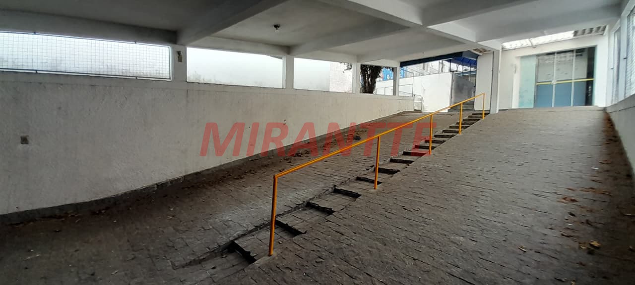 Casa terrea de 700m² com 3 quartos em Vila Ester (Zona Norte)