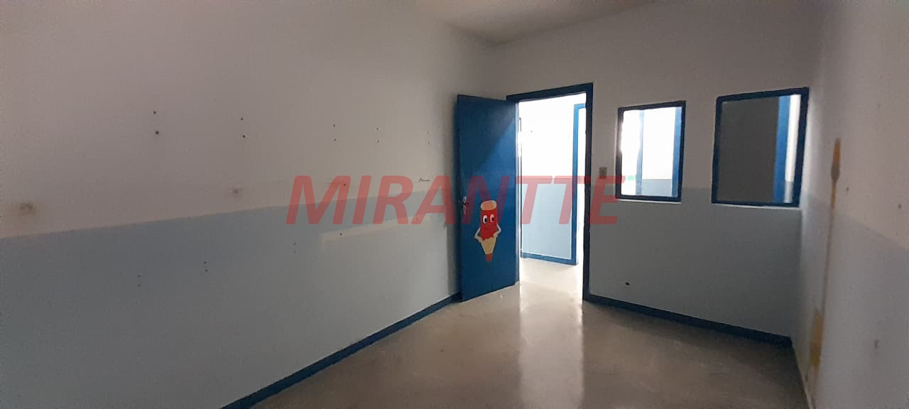 Casa terrea de 700m² com 3 quartos em Vila Ester (Zona Norte)