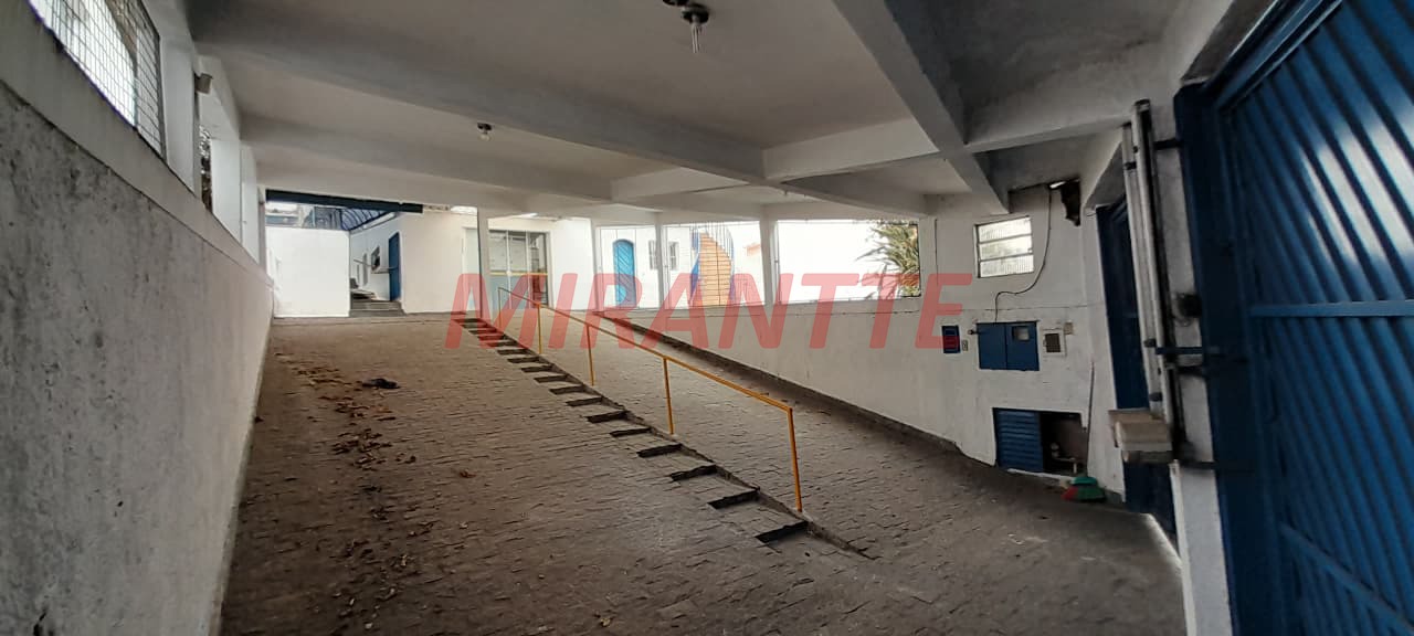 Casa terrea de 700m² com 3 quartos em Vila Ester (Zona Norte)