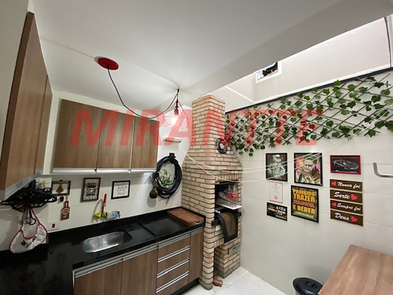 Cond. fechado de 74m² com 2 quartos em Imirim