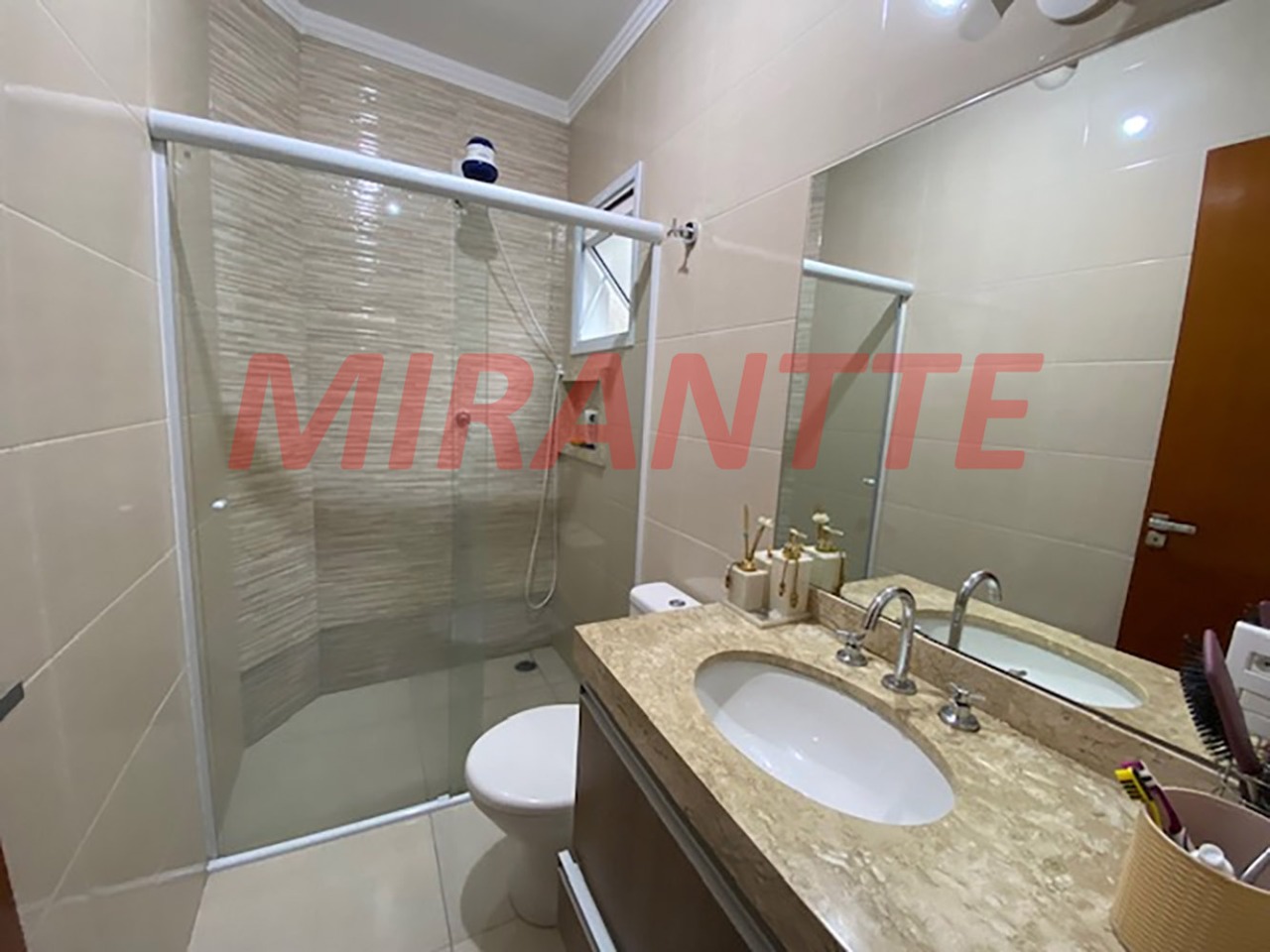 Cond. fechado de 74m² com 2 quartos em Imirim