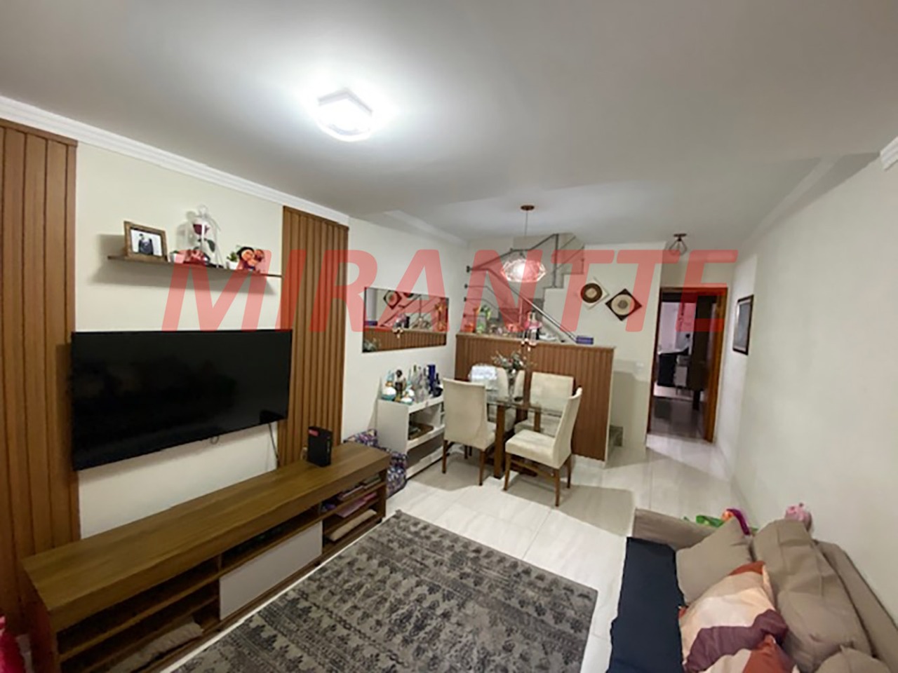 Cond. fechado de 74m² com 2 quartos em Imirim