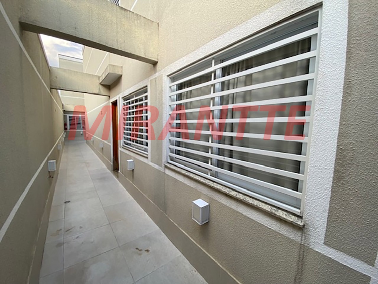 Cond. fechado de 74m² com 2 quartos em Imirim