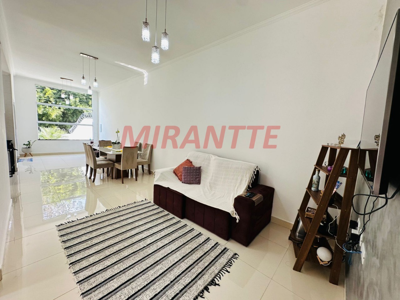 Cond. fechado de 148m² com 3 quartos em Canjica (Terra Preta)