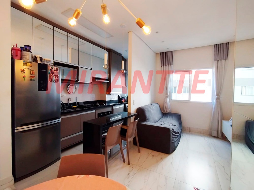Apartamento de 41m² com 2 quartos em Vila Nova Cachoeirinha