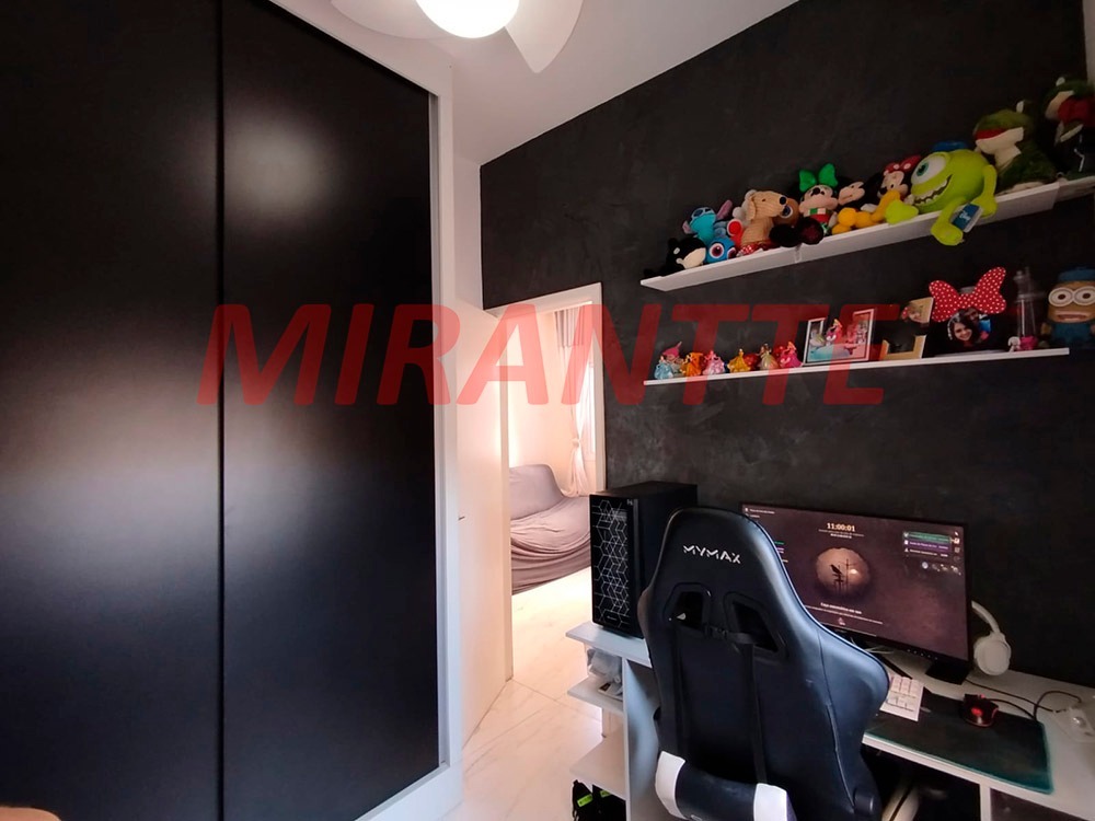 Apartamento de 41m² com 2 quartos em Vila Nova Cachoeirinha