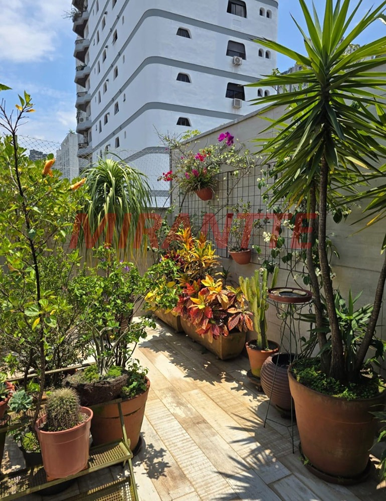 Apartamento de 144m² com 3 quartos em Aclimação