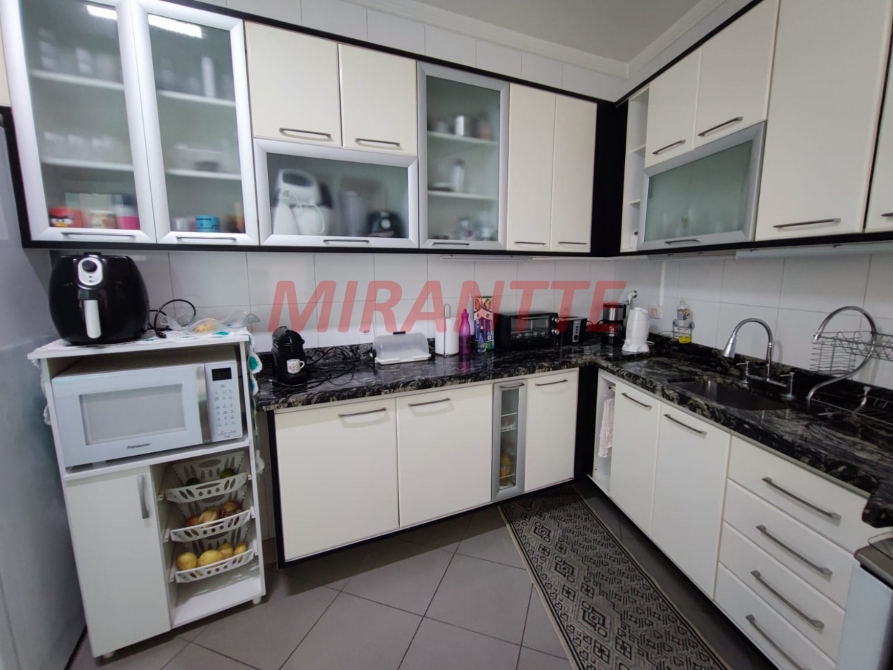 Cond. fechado de 199.11m² com 3 quartos em Jardim São Paulo