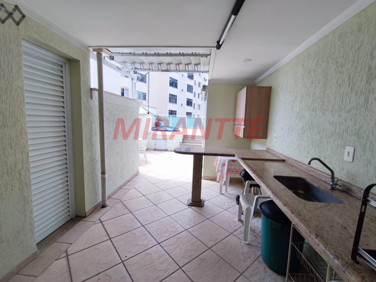 Cond. fechado de 199.11m² com 3 quartos em Jardim São Paulo