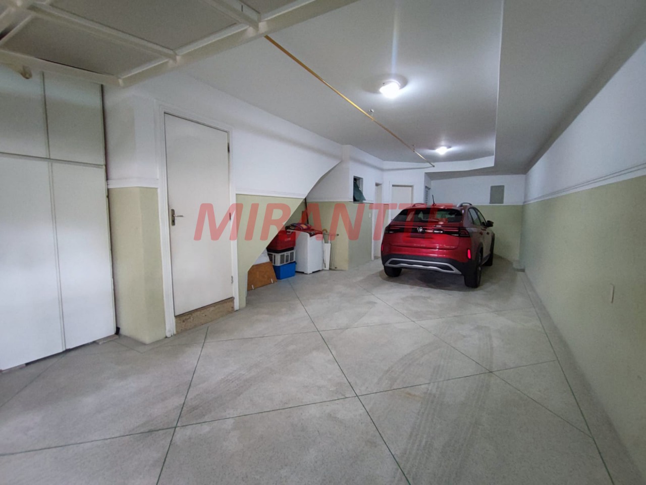 Cond. fechado de 199.11m² com 3 quartos em Jardim São Paulo