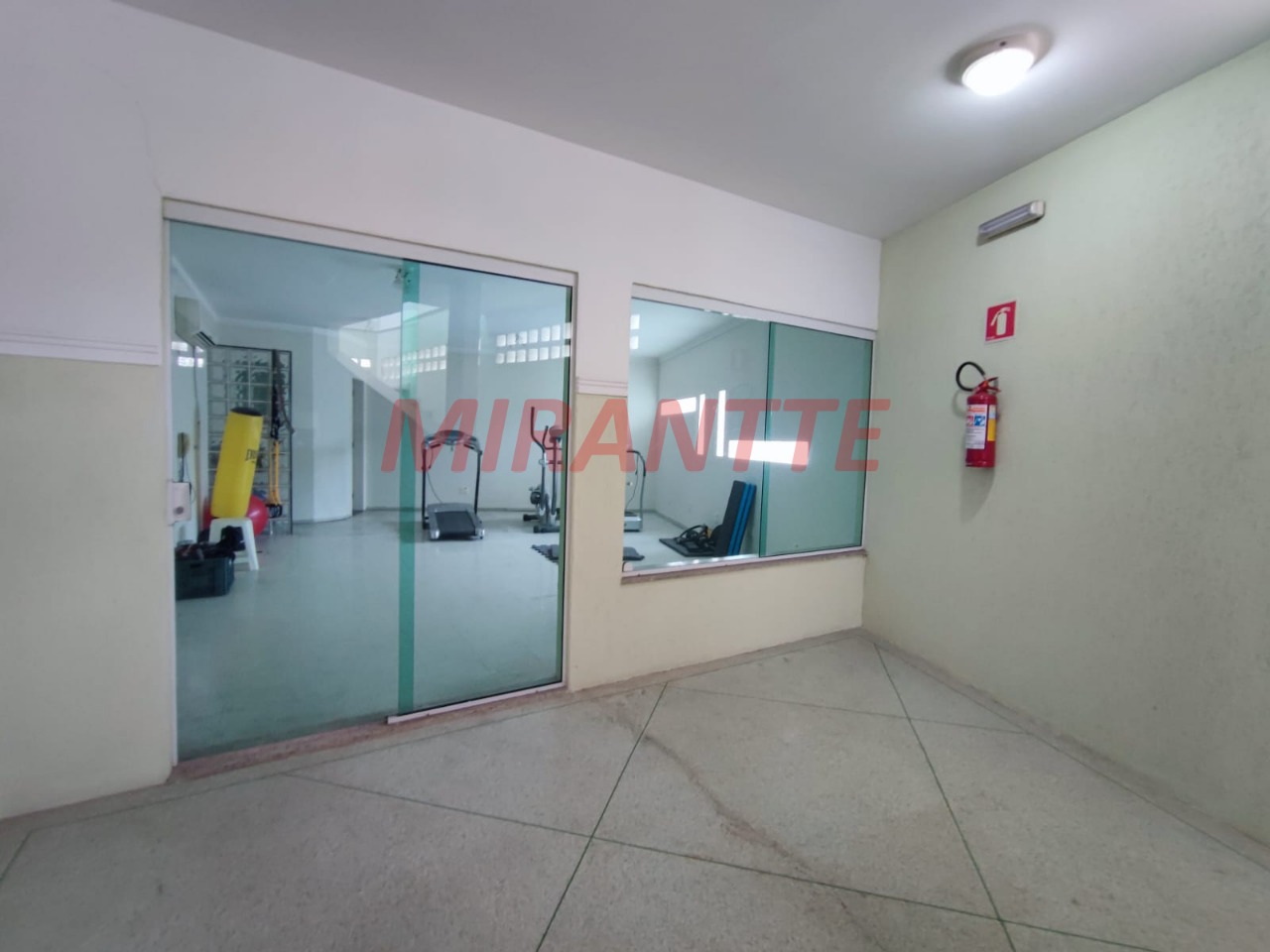 Cond. fechado de 199.11m² com 3 quartos em Jardim São Paulo