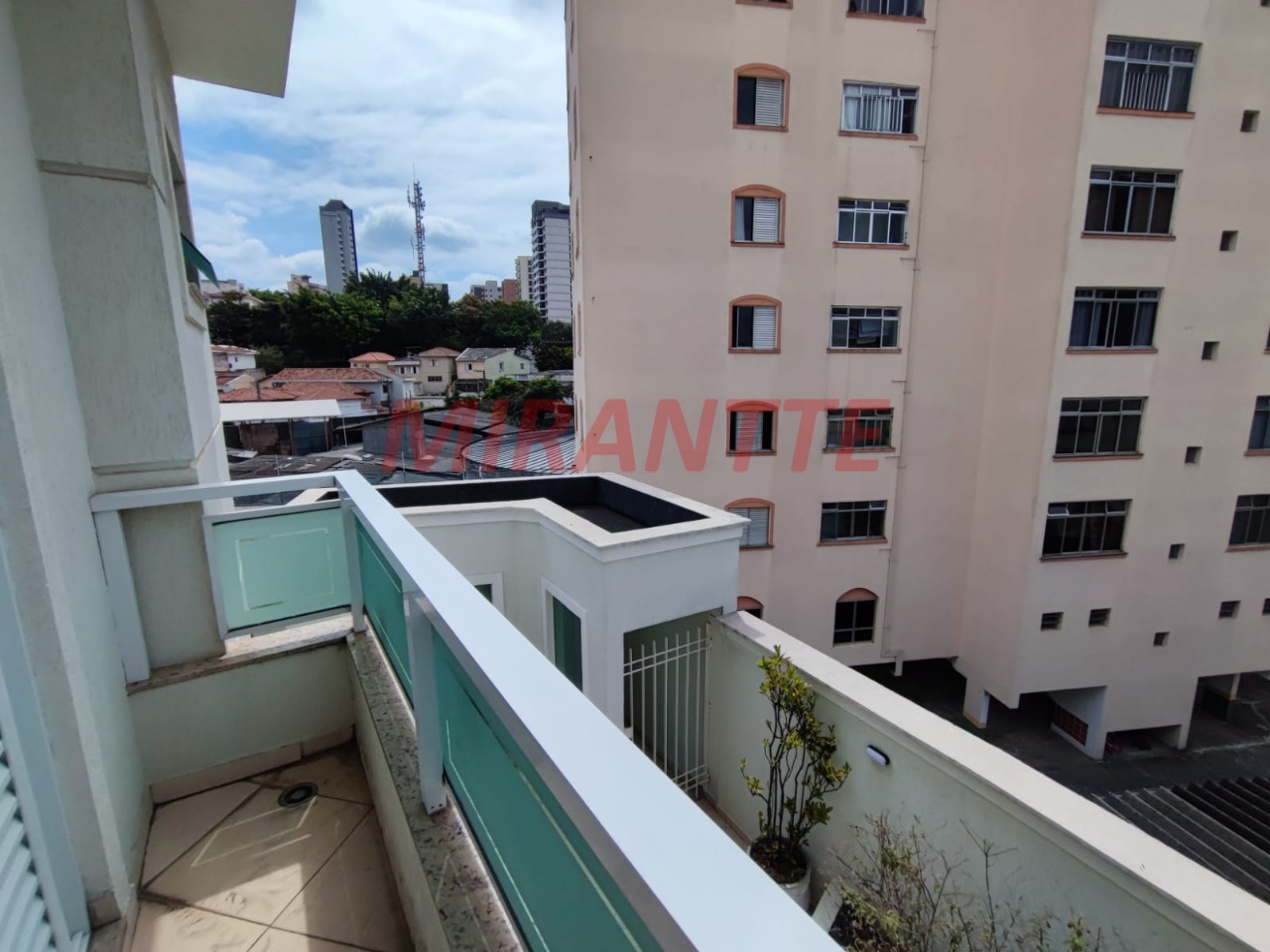 Cond. fechado de 199.11m² com 3 quartos em Jardim São Paulo