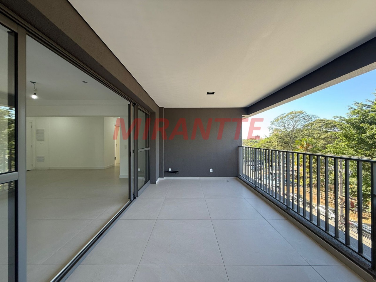 Apartamento de 150m² com 3 quartos em Santana