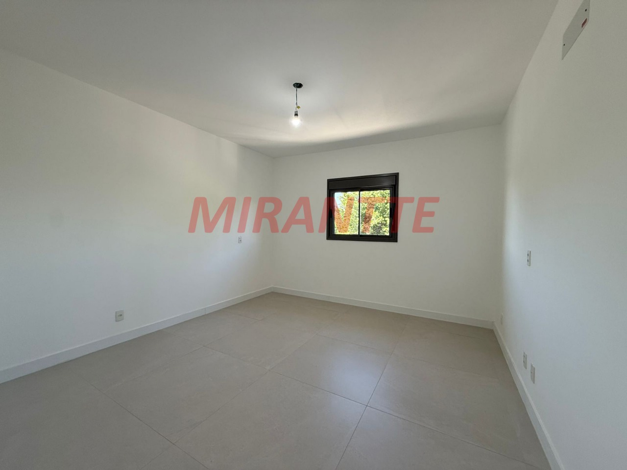 Apartamento de 150m² com 3 quartos em Santana