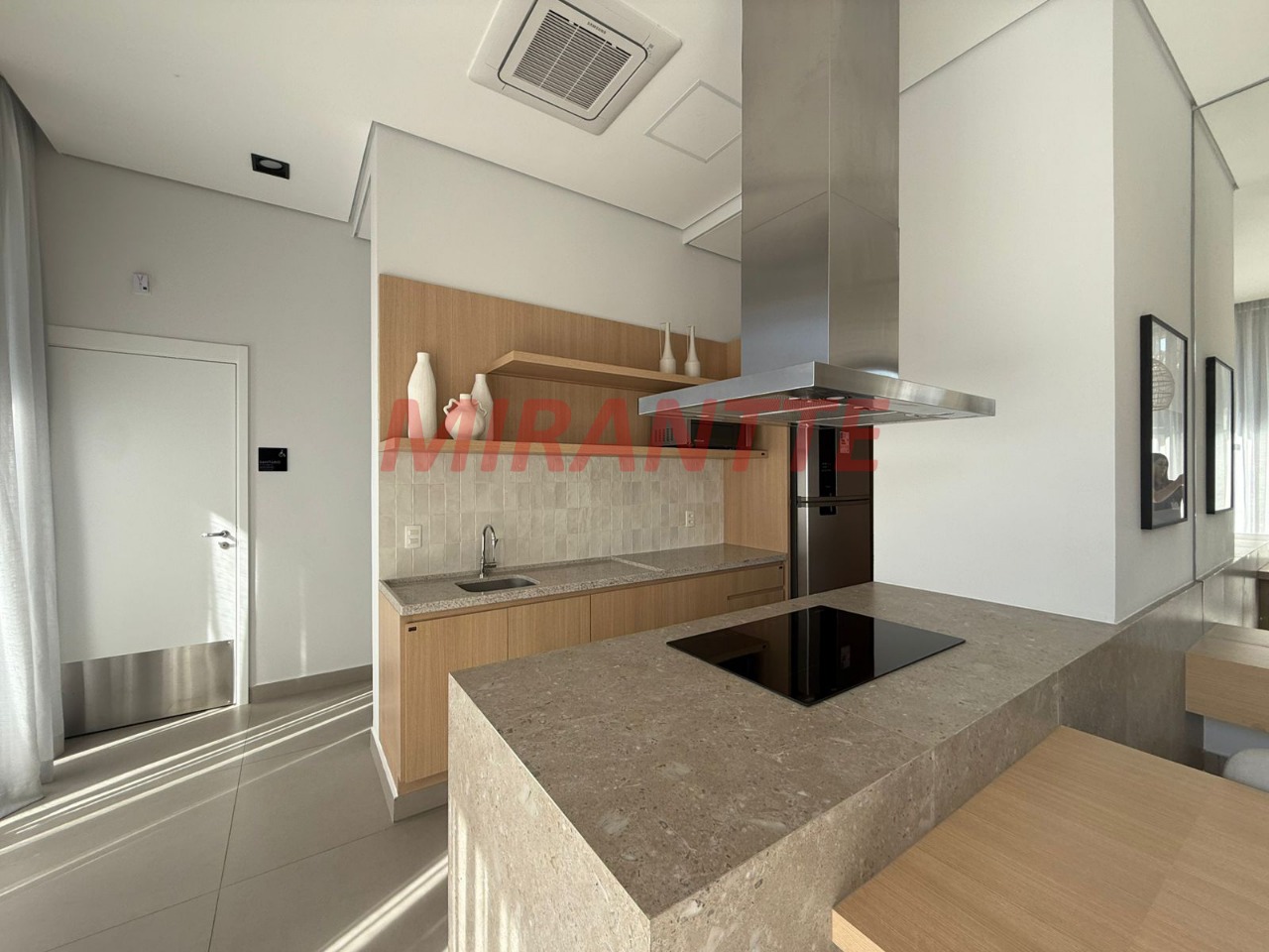 Apartamento de 150m² com 3 quartos em Santana