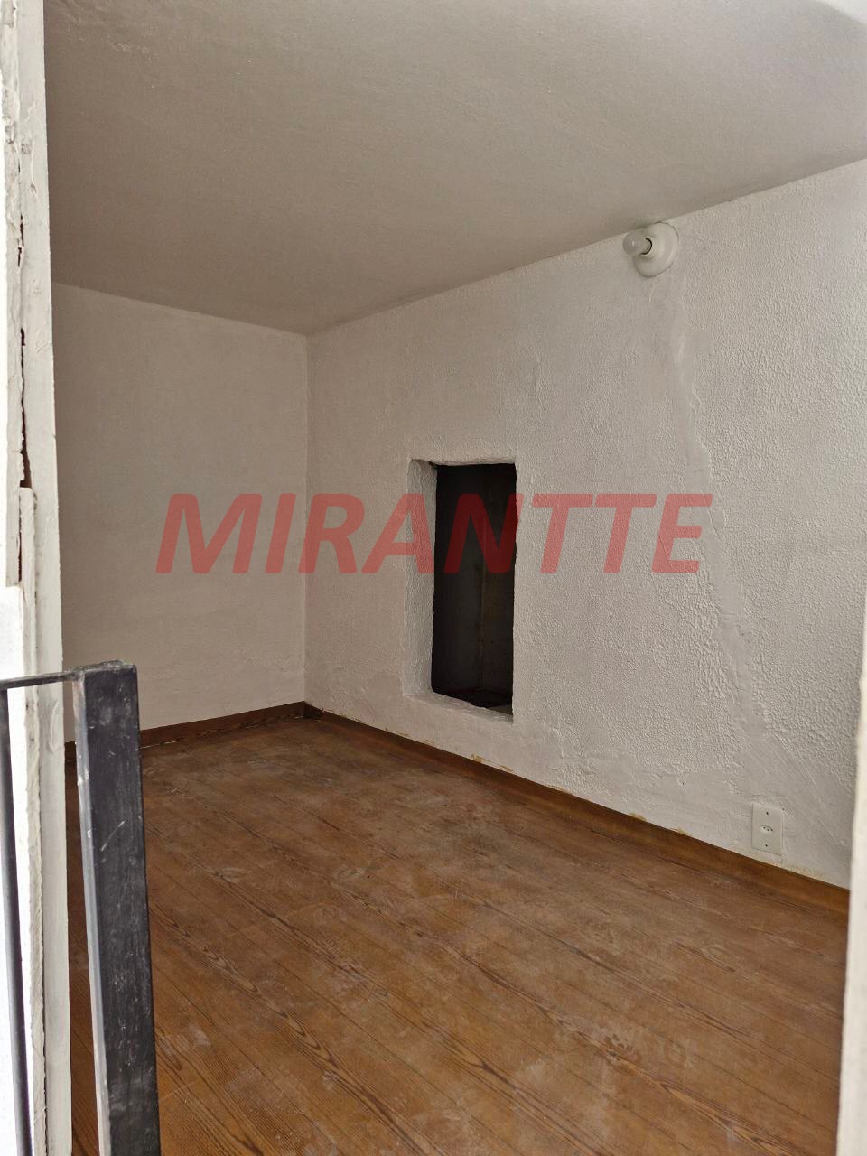Comercial de 50m² em Vila Ede