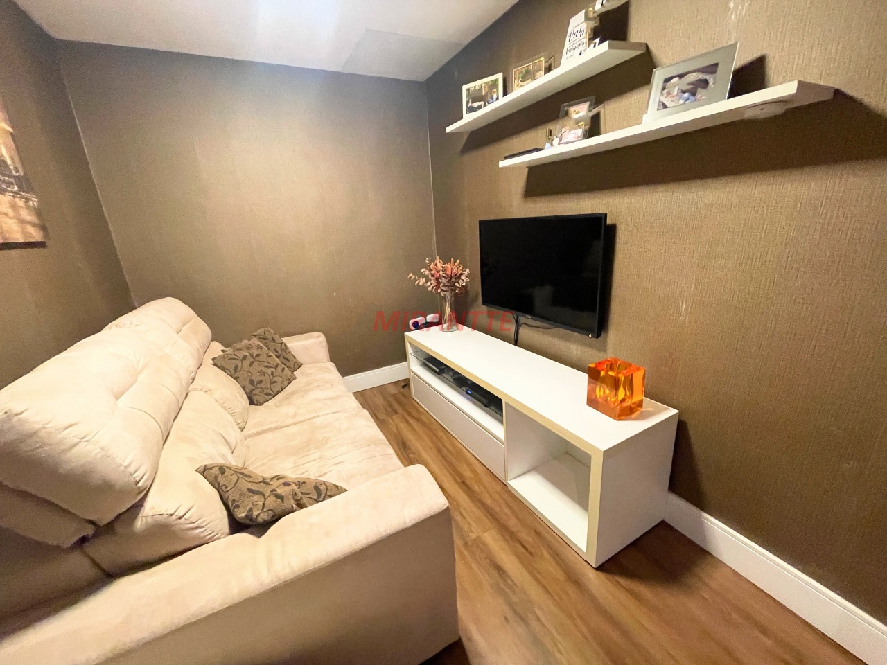 Sobrado de 240m² com 3 quartos em Santa Terezinha
