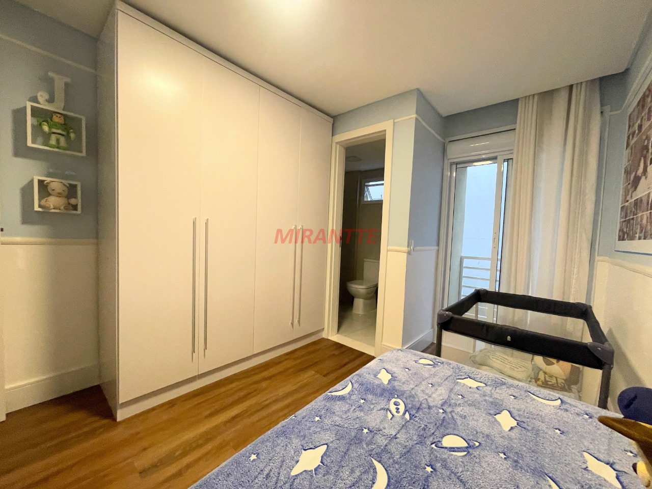 Sobrado de 240m² com 3 quartos em Santa Terezinha