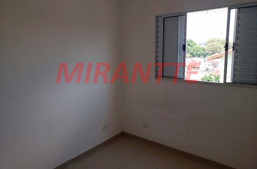 Sobrado de 230m² com 3 quartos em Jardim Luciara