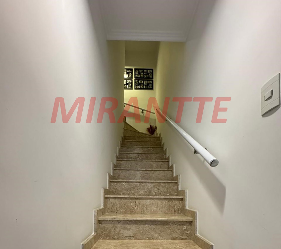 Cond. fechado de 62m² com 2 quartos em Casa Verde Média