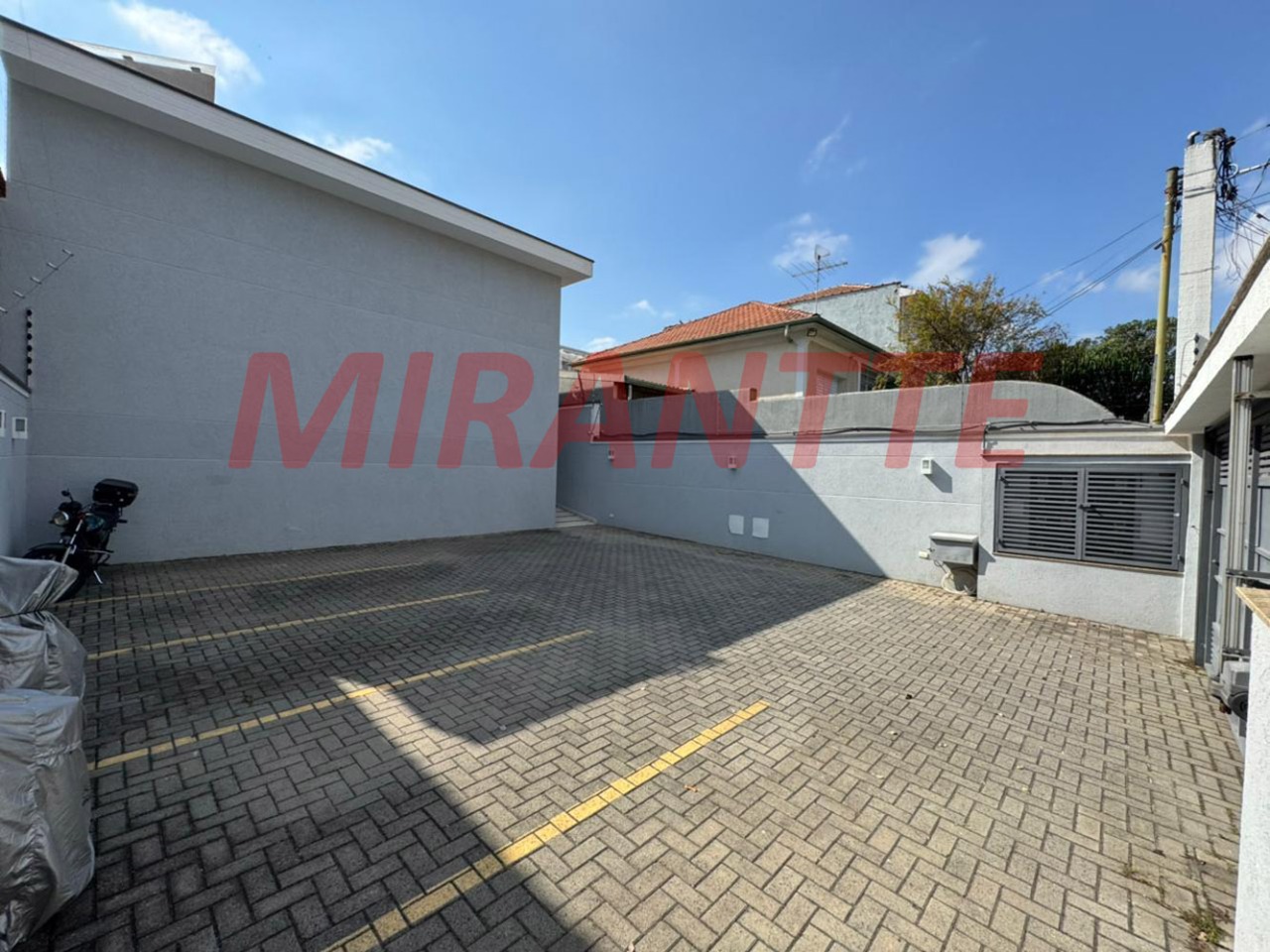 Cond. fechado de 62m² com 2 quartos em Casa Verde Média