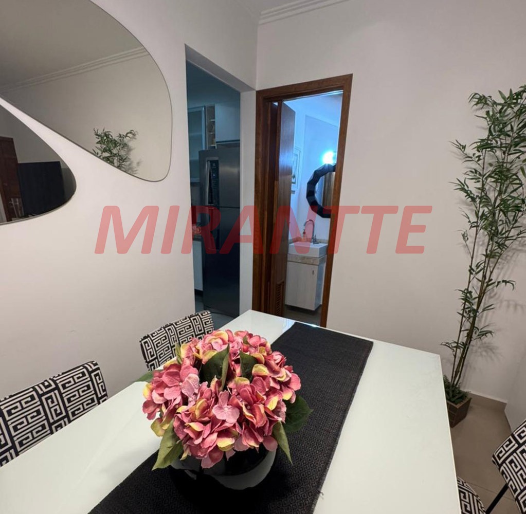 Cond. fechado de 62m² com 2 quartos em Casa Verde Média