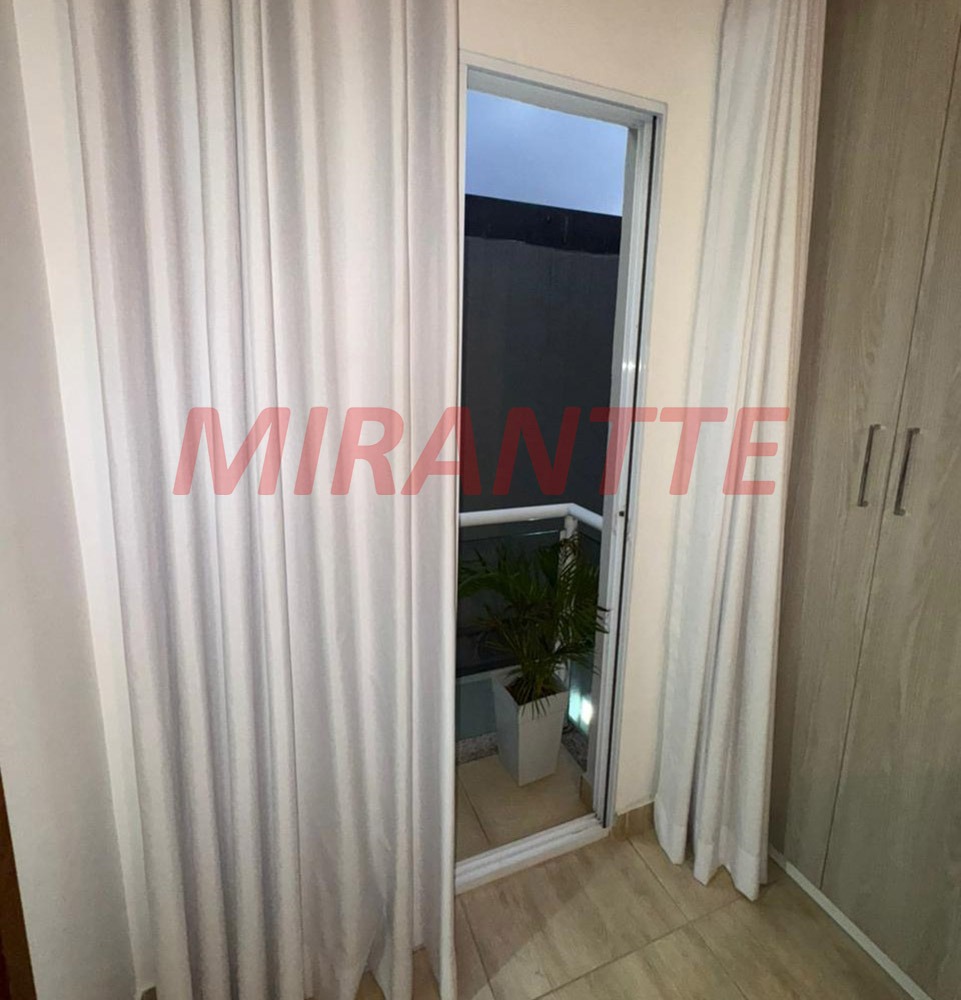 Cond. fechado de 62m² com 2 quartos em Casa Verde Média