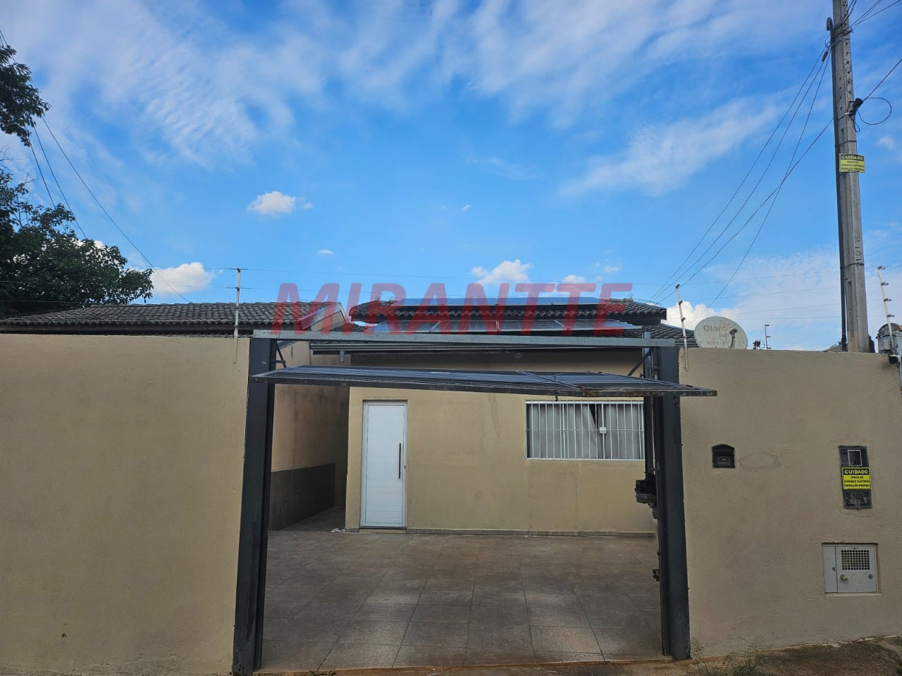 Casa terrea de 299m² com 2 quartos em Jundiaizinho (Terra Preta)