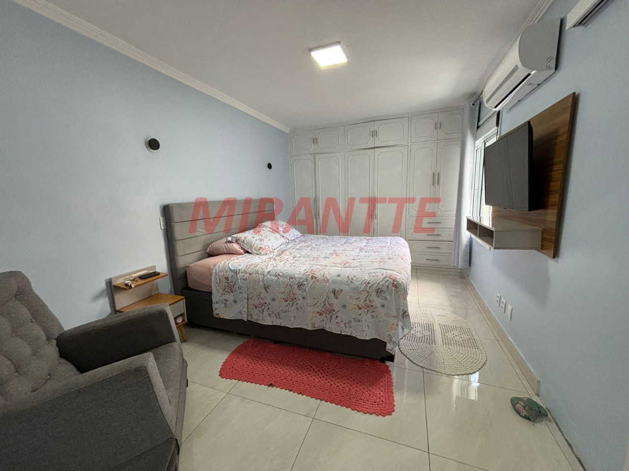 Sobrado de 100m² com 2 quartos em Vila Gustavo