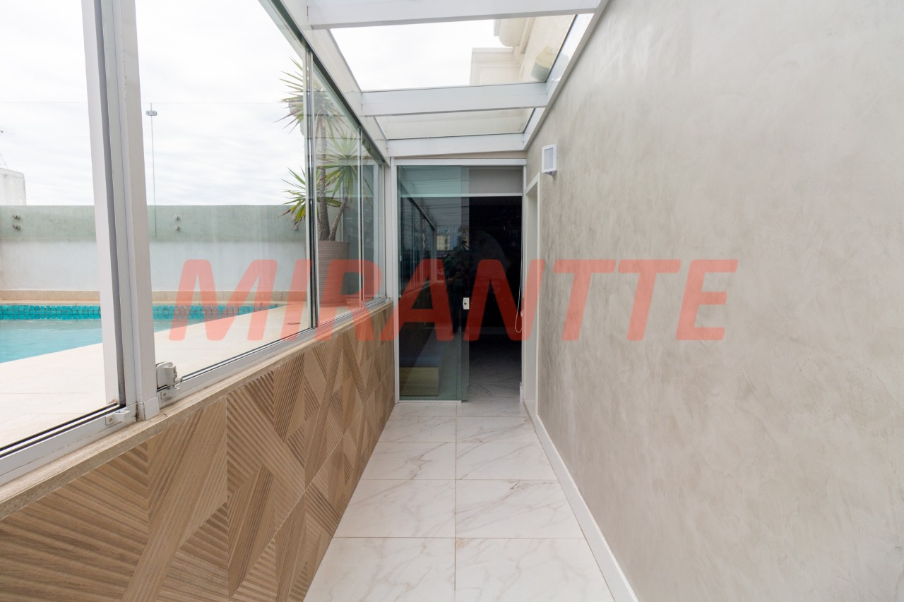 Cobertura de 247m² com 5 quartos em Santa Teresinha