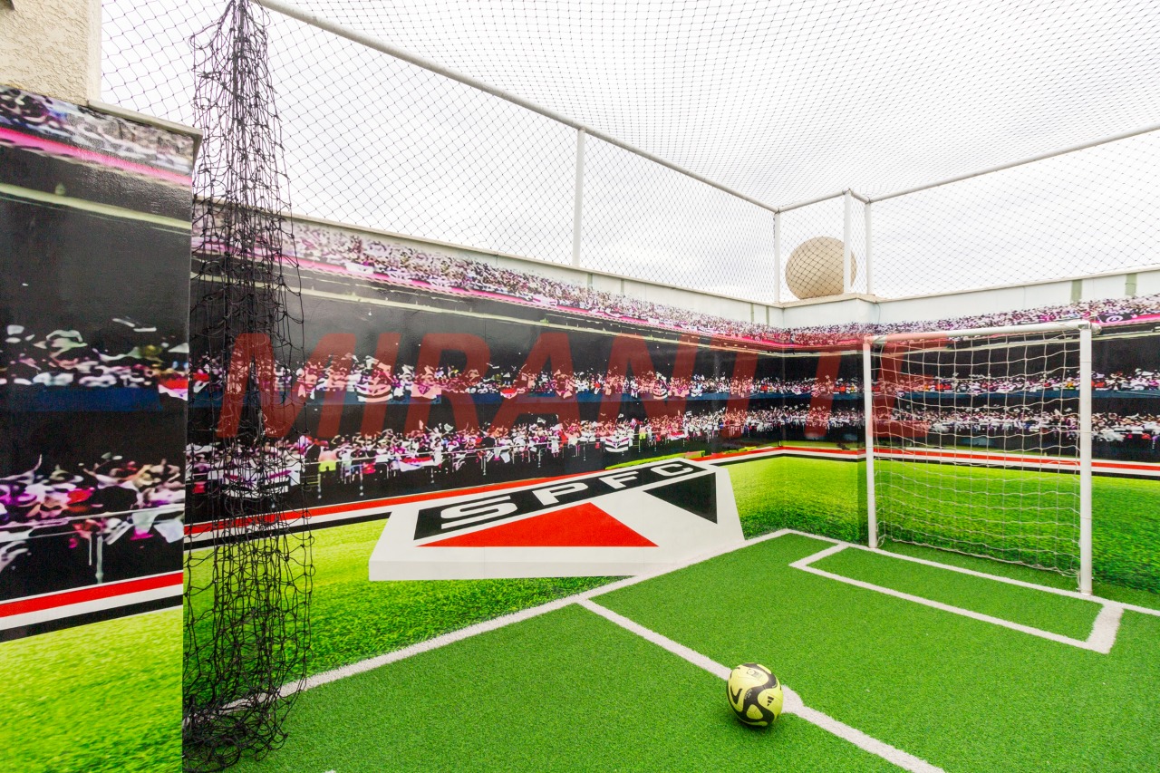 Cobertura de 247m² com 5 quartos em Santa Teresinha