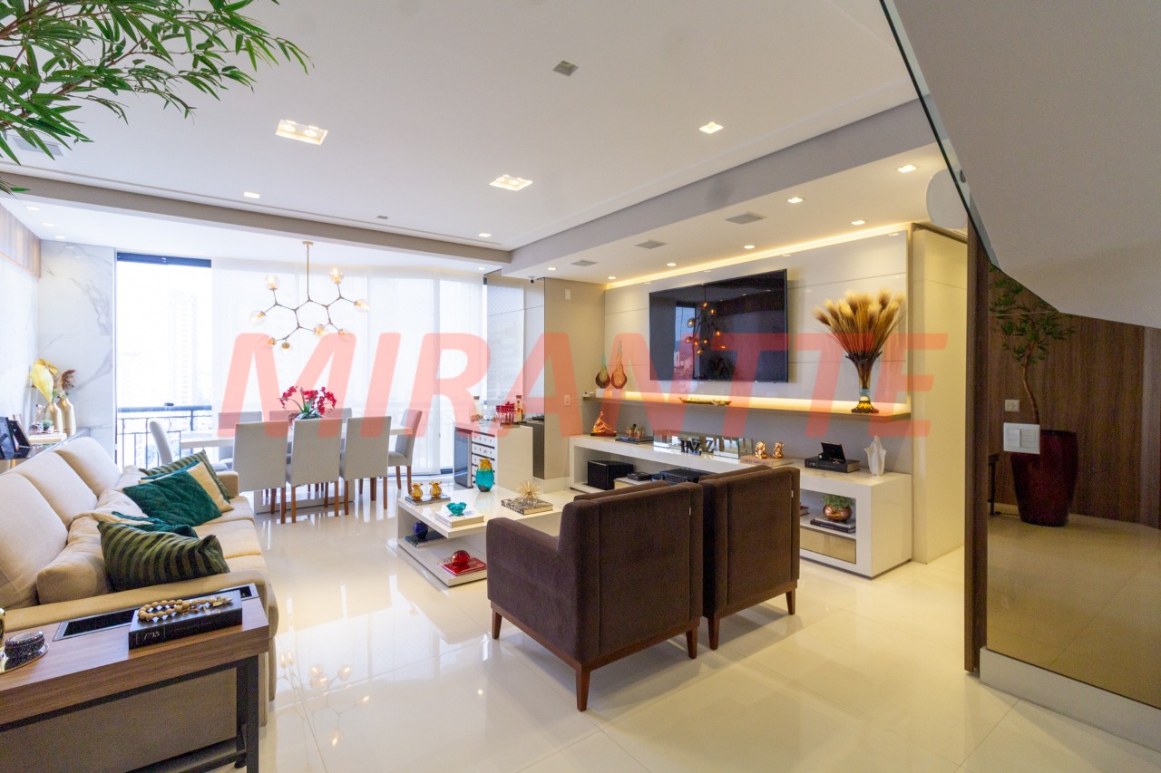 Cobertura de 247m² com 5 quartos em Santa Teresinha