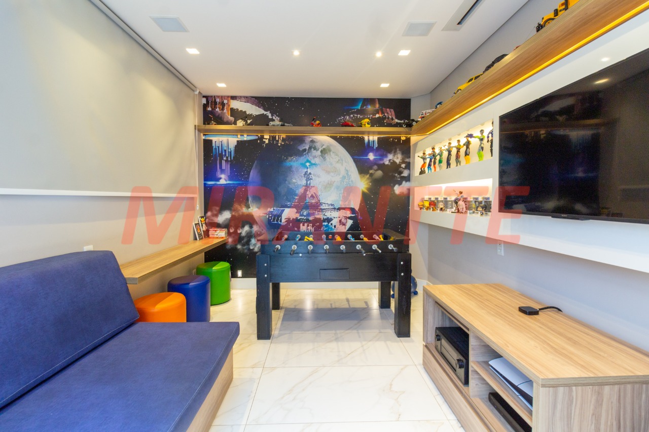 Cobertura de 247m² com 5 quartos em Santa Teresinha