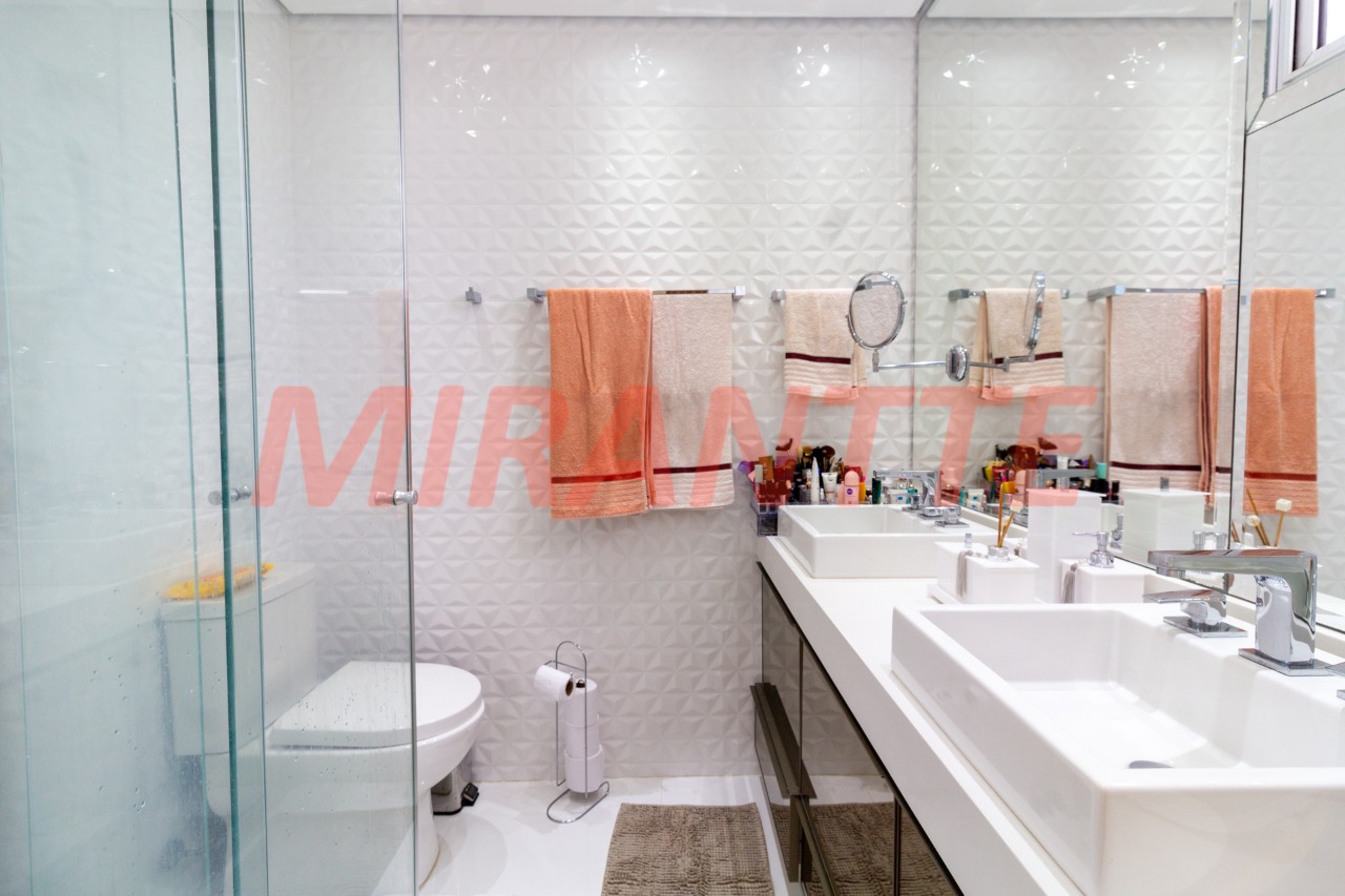 Cobertura de 247m² com 5 quartos em Santa Teresinha
