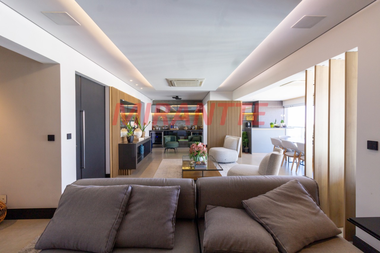 Apartamento de 181m² com 2 quartos em Santa Teresinha