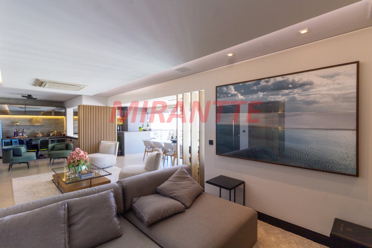 Apartamento de 181m² com 2 quartos em Santa Teresinha