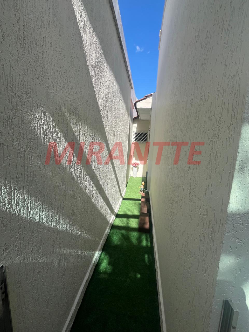 Casa terrea de 190m² com 3 quartos em Vila Ester