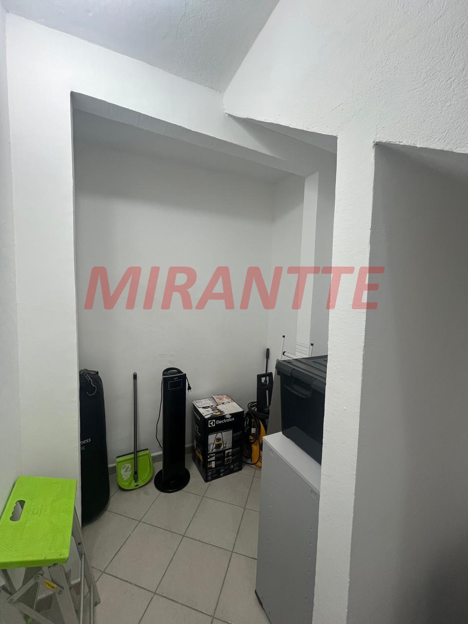 Casa terrea de 190m² com 3 quartos em Vila Ester