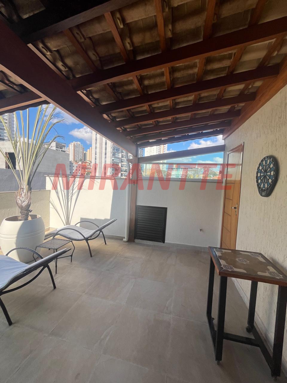 Casa terrea de 190m² com 3 quartos em Vila Ester